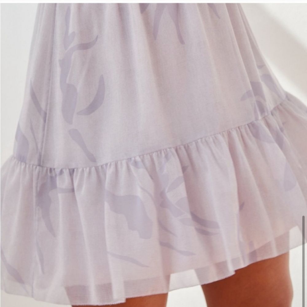 Wilfred Catamaran Tiered Smocked Printed Dress Lavender Lilac Purple Aritzia - Picture 4 of 11